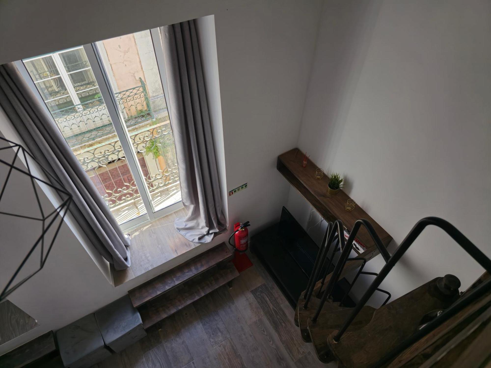 Esther Apartment Cozy Vacay Suite Setubal Exterior photo